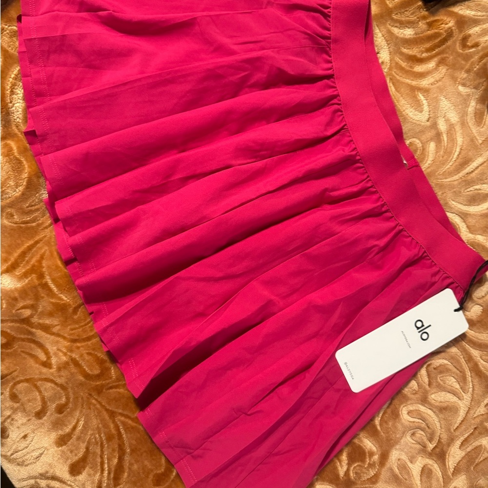 ALO Yoga Women's Vibrant Pink Skater Skirt
